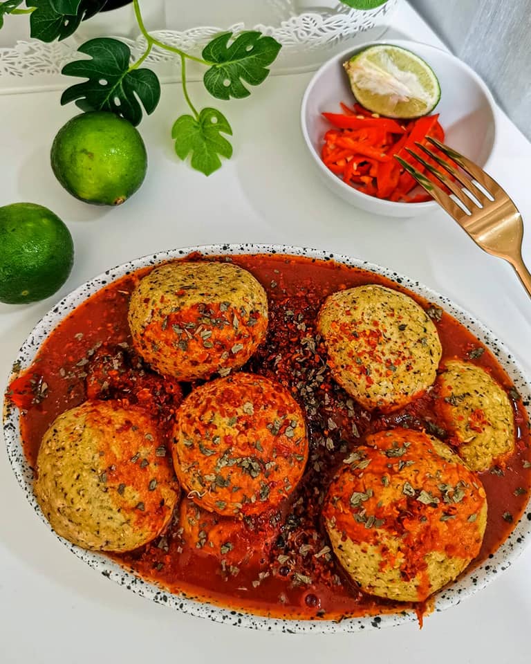 Vegetarian Tofu 'Meatballs' in Tomato Sauce Shark Ninja Singapore